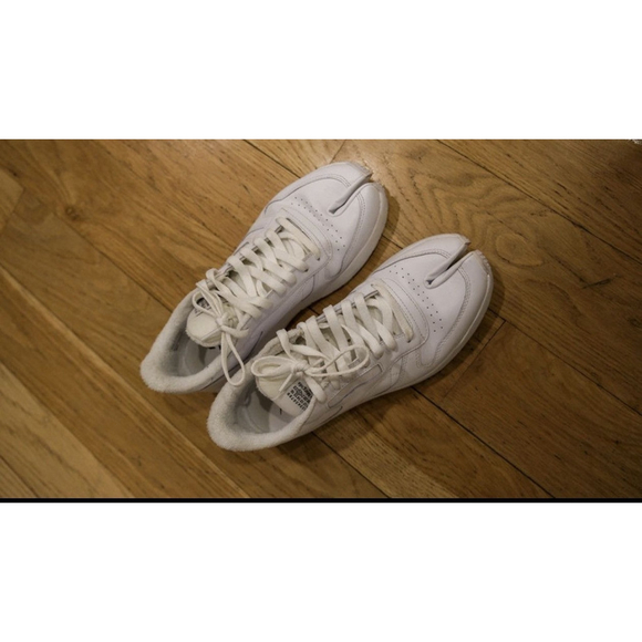 Reebok Maison Margiela Tabi Sneakers - Picture 6 of 6